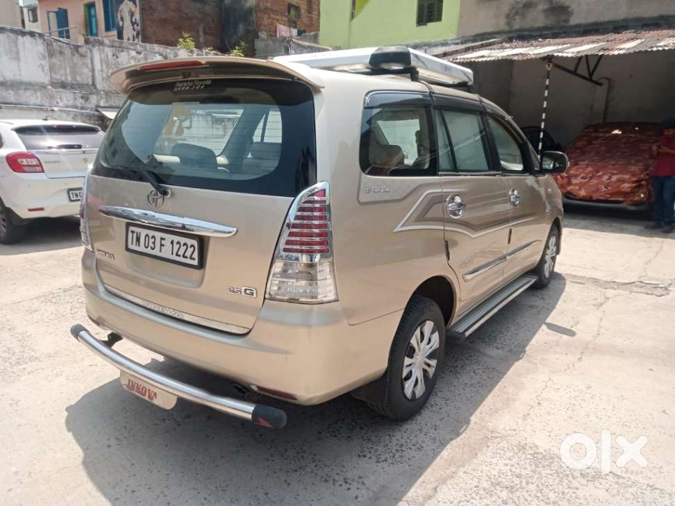 Toyota Innova 2.5 G (diesel) 8 Seater, 2011, Diesel