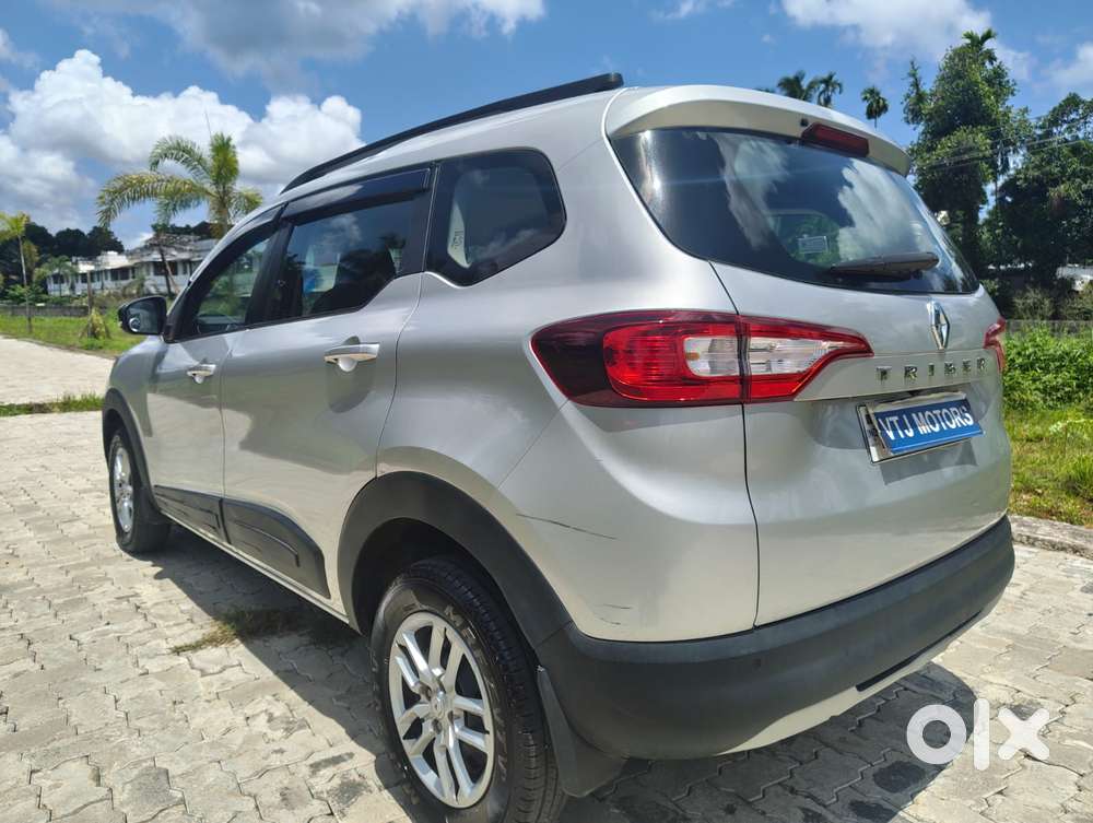 Renault Triber Rxt, 2025, Petrol