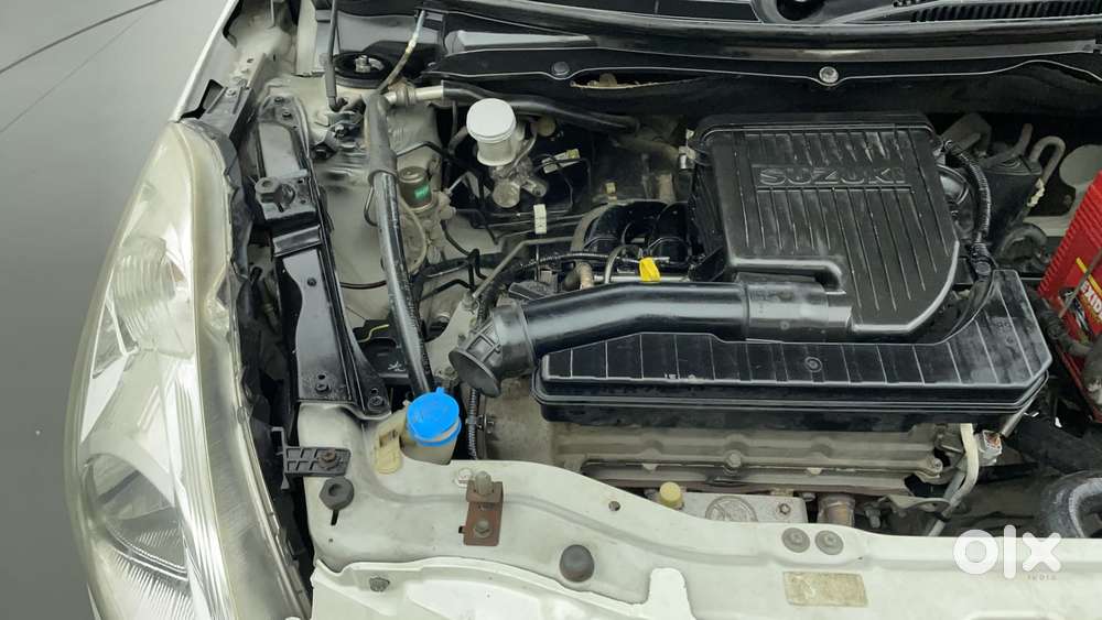 Maruti Suzuki Swift Vvt Vxi, 2012, Petrol