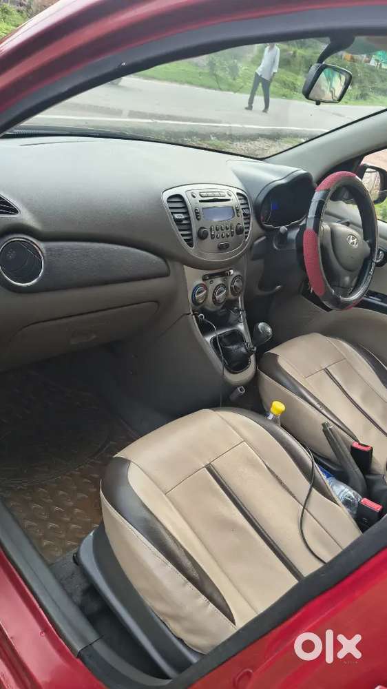 Hyundai I10 Sportz 2012 Model