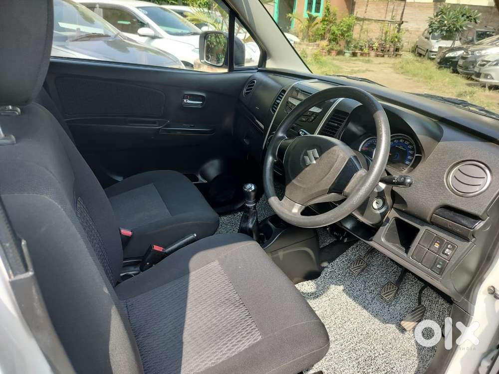 Maruti Suzuki Wagon R Stingray Vxi Optional, 2016, Petrol