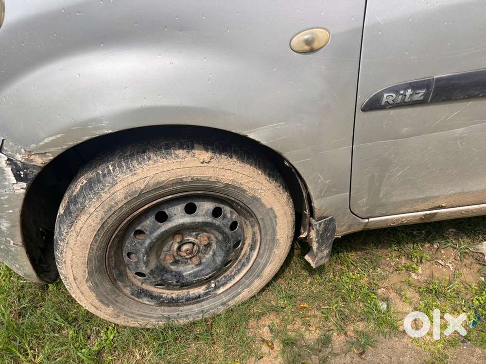 Maruti Ritz Vxi 2010 Km Driven Good Condition Hai Cng+ Petrol Hai
