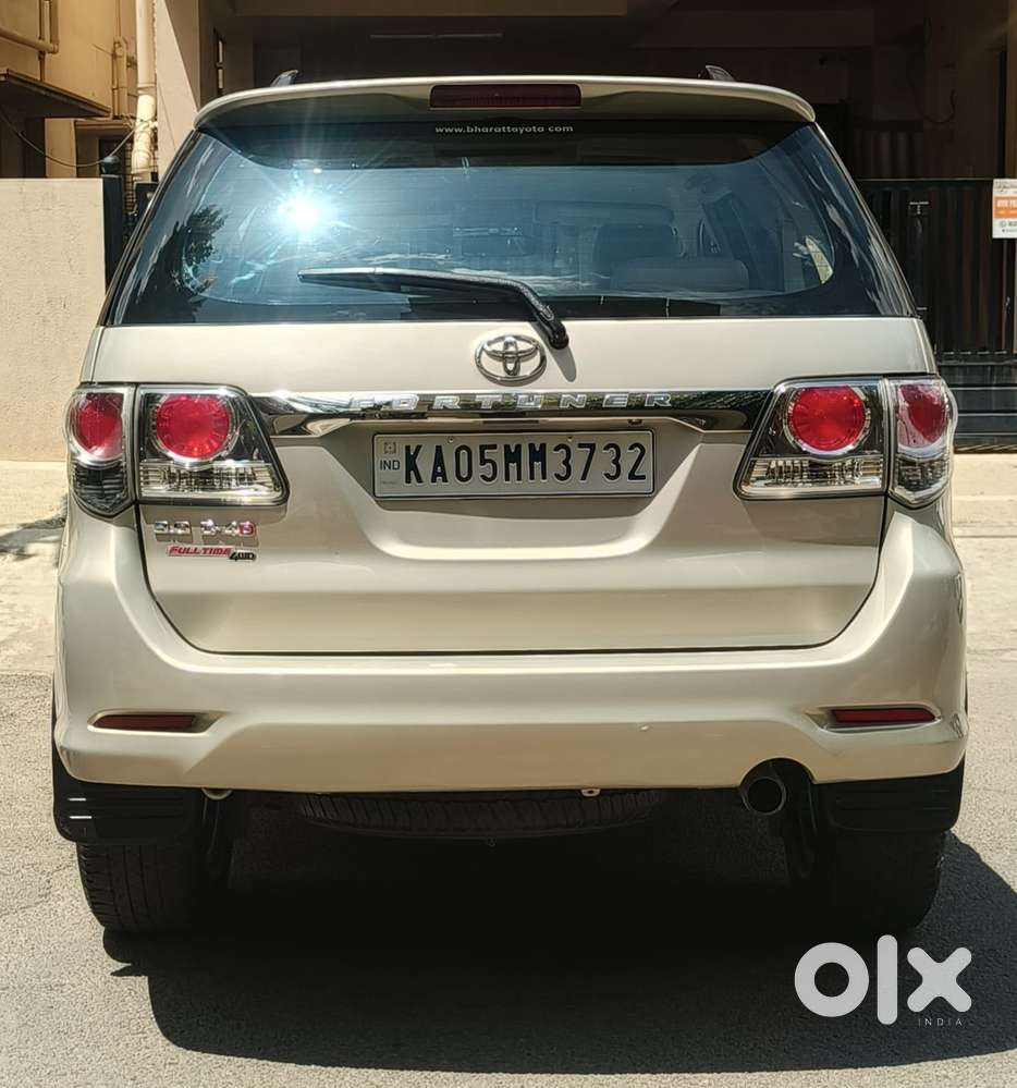 Toyota Fortuner 3.0 4x4 Manual, 2012, Diesel