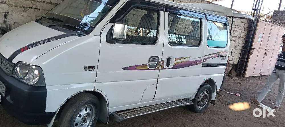 Maruti Suzuki Eeco 2015 Petrol 100000 Km Driven