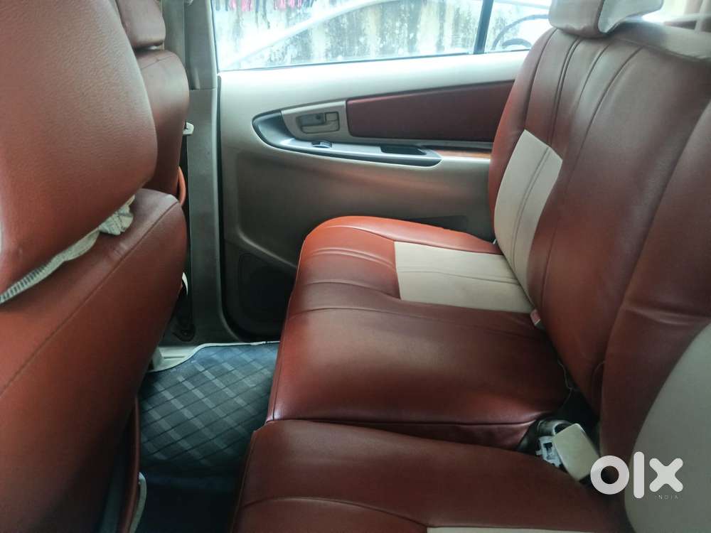 Toyota Innova 2.5 G (diesel) 8 Seater Bs Iv, 2008, Diesel