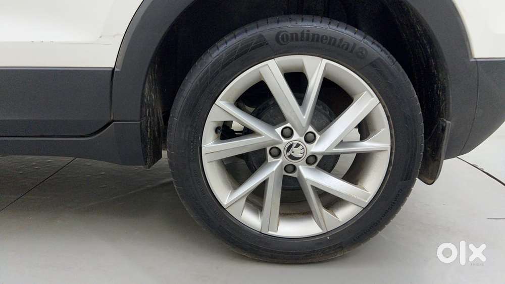 Skoda Kushaq Style 1.0l Tsi At, 2023, Petrol