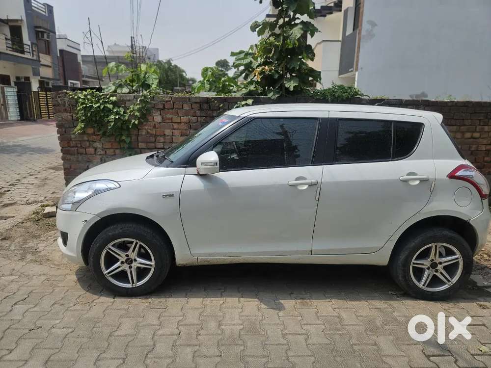Maruti Suzuki Swift 2013 Diesel 150000 Km Driven