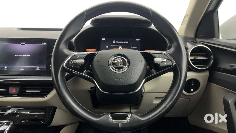 Skoda Slavia Style 1.5l Tsi Dsg, 2022, Petrol