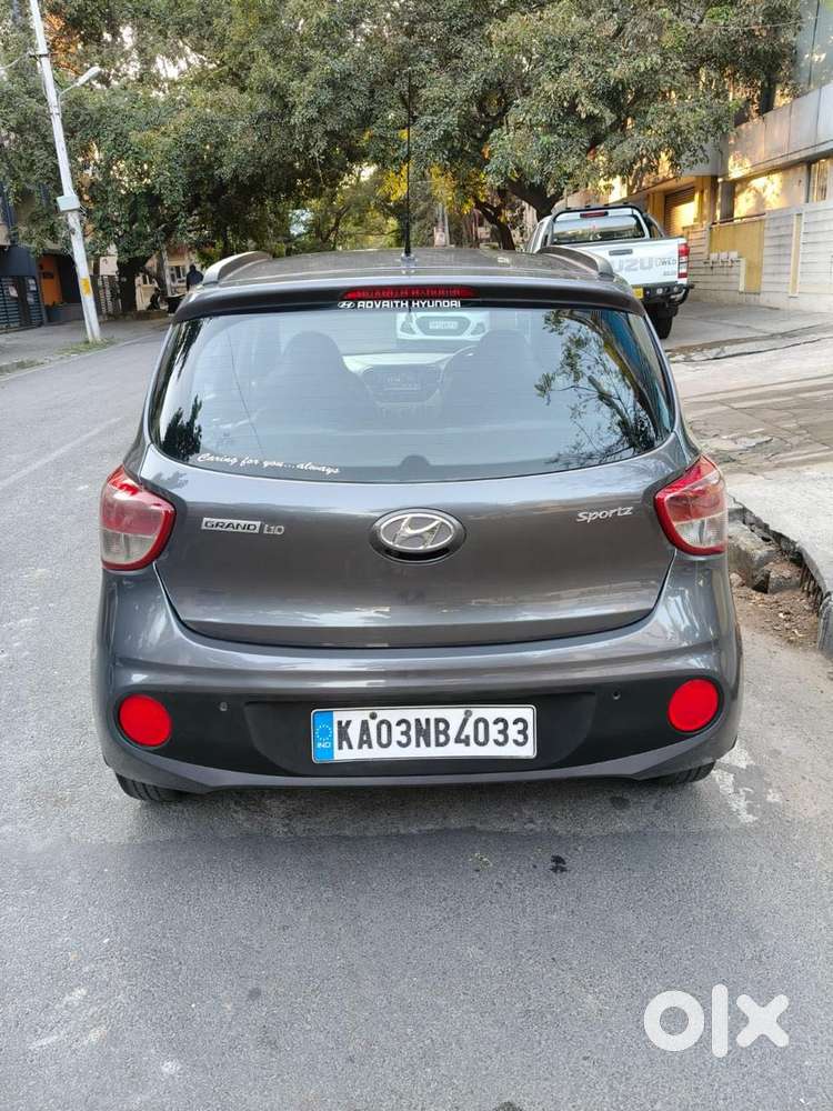 Hyundai I10 Sportz At, 2017, Petrol