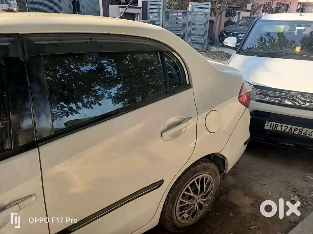 Honda Amaze 2017 Petrol Well Maintained