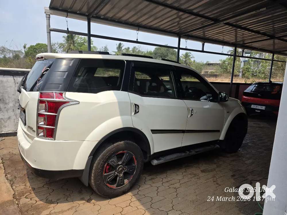 Mahindra Xuv500 Diesel 2012 W8 Topend