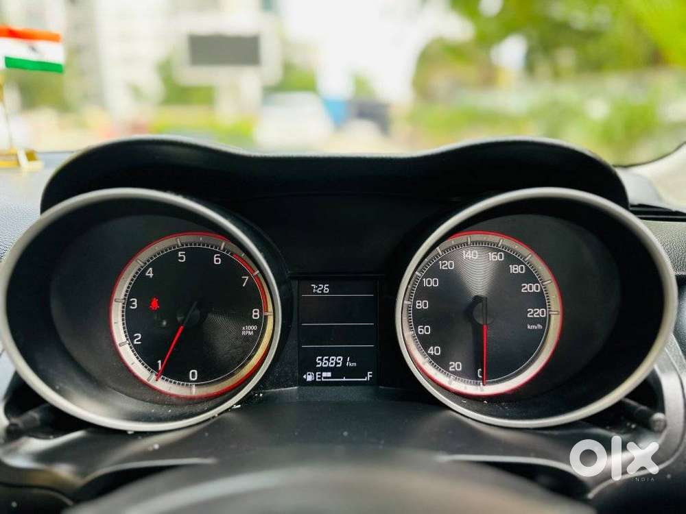 Maruti Suzuki Swift Vxi + Manual, 2018, Petrol