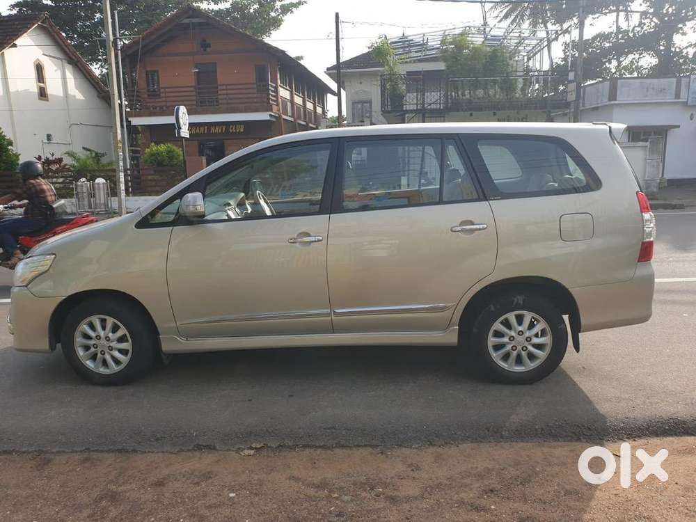 Toyota Innova 2013 Diesel Well Maintained