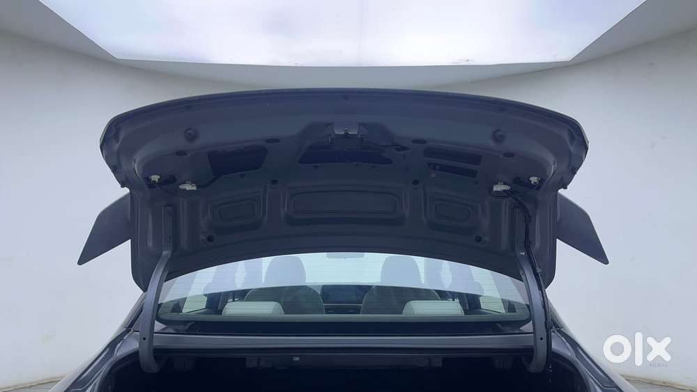 Hyundai Aura [2023-ongoing] 1.2 Sx Plus Petrol Amt, 2025, Petrol