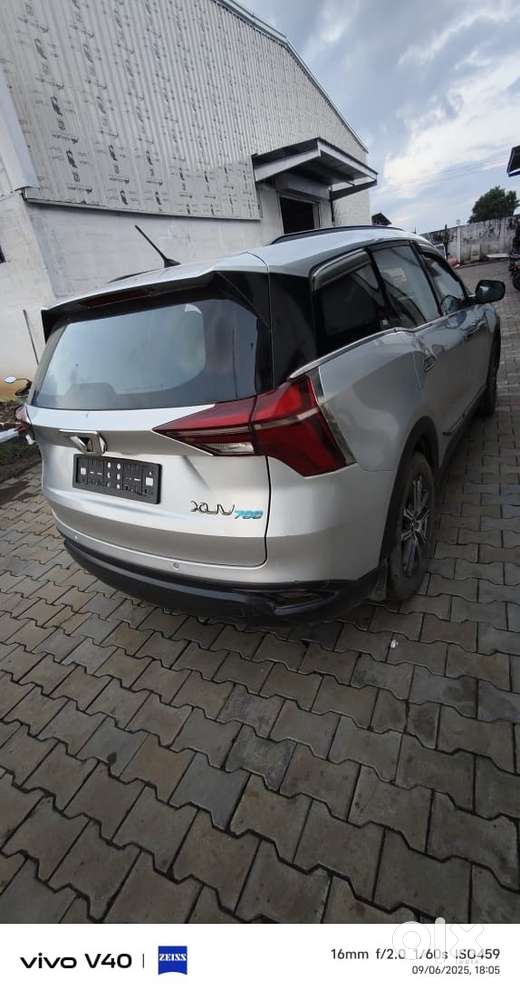 Mahindra Xuv700 2024