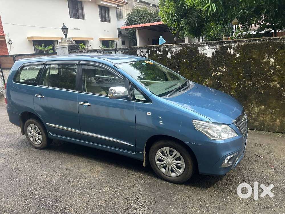 Pristinely Maintained Single Owned Innova Gx