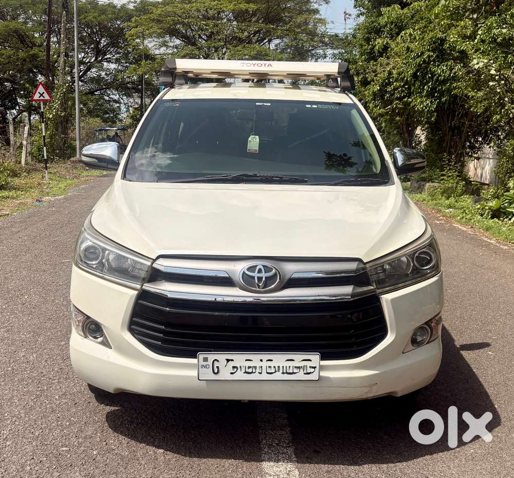 Toyota Innova Crysta 2017