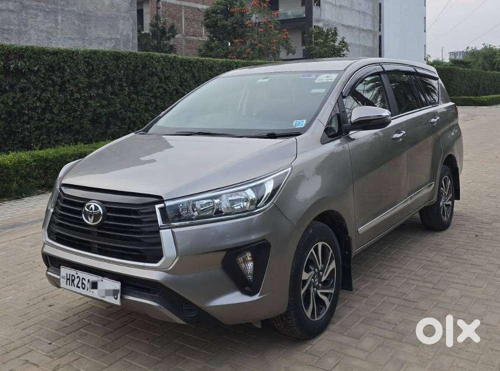 Toyota Innova Crysta 2.4 Gx Limited Edition At 7 Str, 2021, Diesel