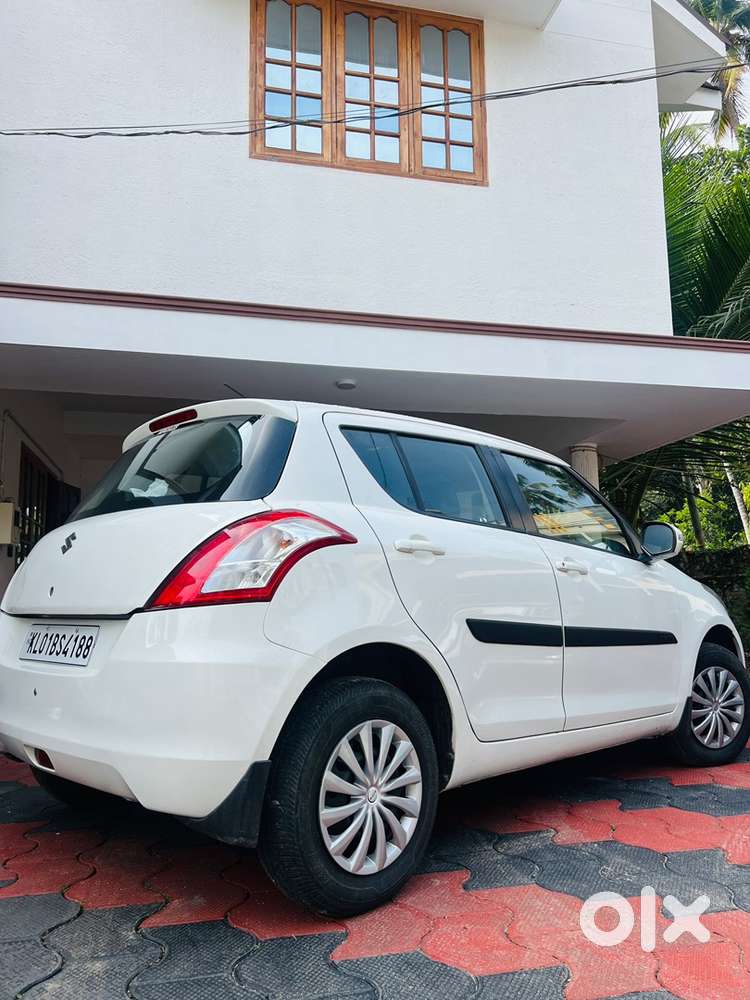 Maruti Suzuki Swift 2015 Diesel 73000 Km Driven