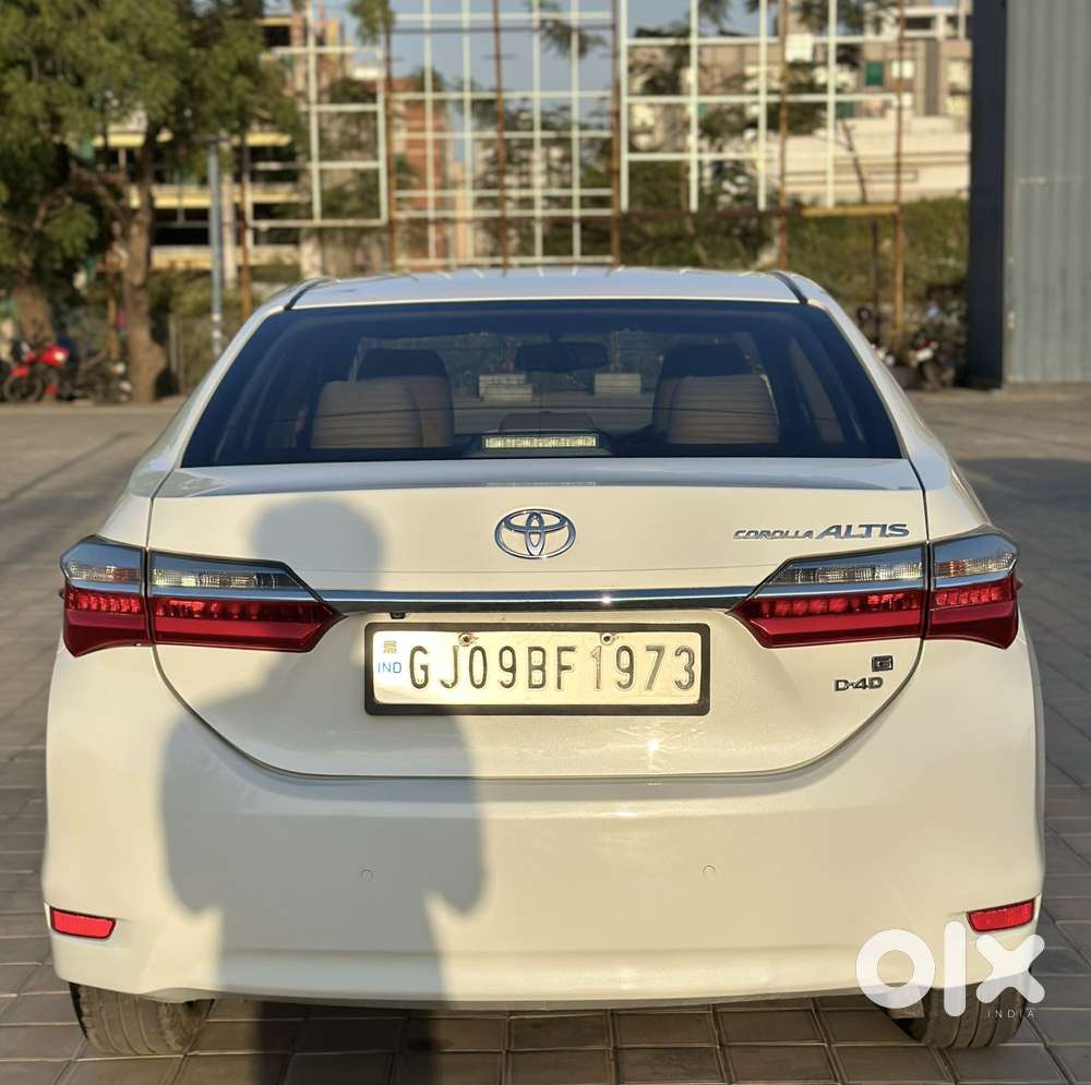 Toyota Corolla Altis 2013-2017 D-4d G, 2018, Diesel