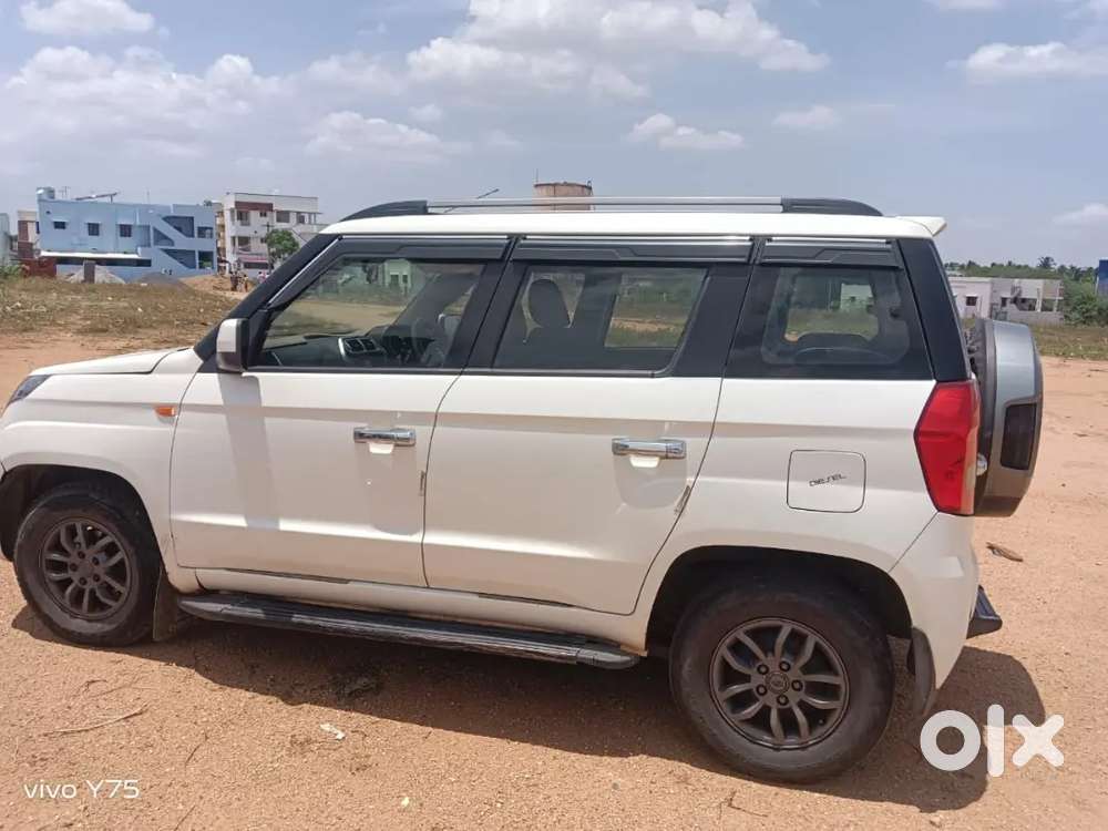 Mahindra Tuv 300 2019 Diesel 123000 Km Driven