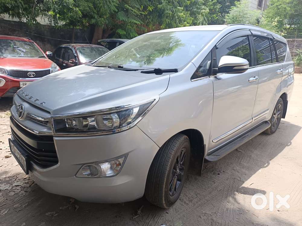 Toyota Innova Crysta 2.4 G Mt, 2017, Diesel