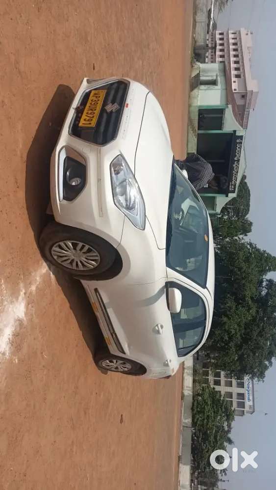 Marthi Swfit Dzire 2023 Petrol -taxi Board