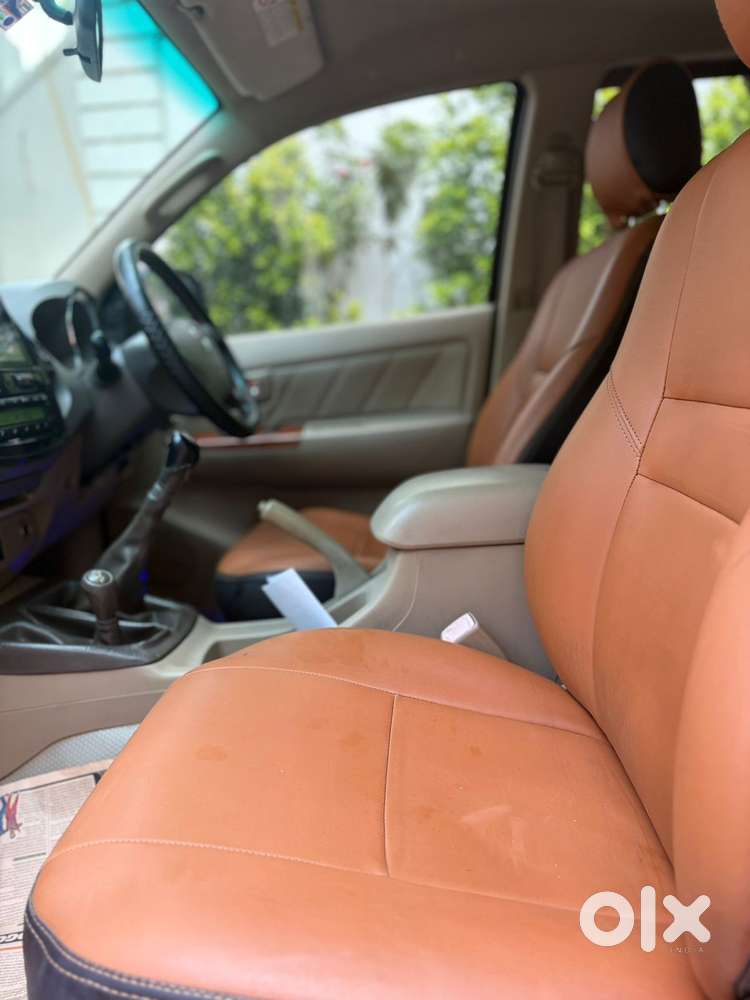 Toyota Fortuner 3.0 4x4 Manual, 2011, Diesel