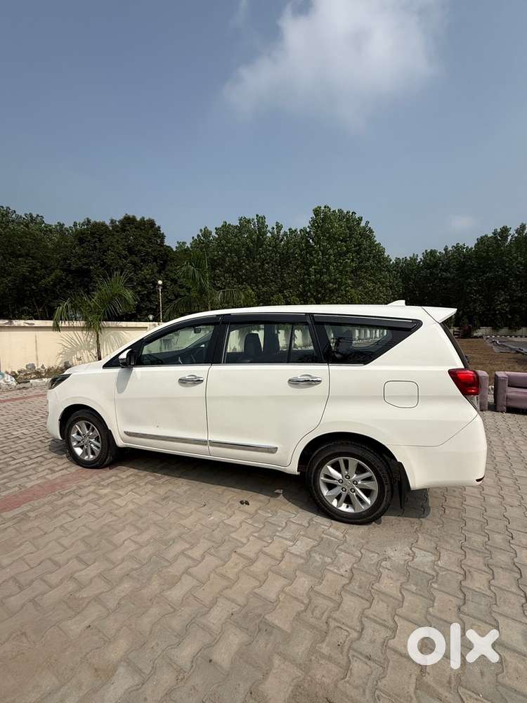 Toyota Innova Crysta 2024 Diesel Well Maintained