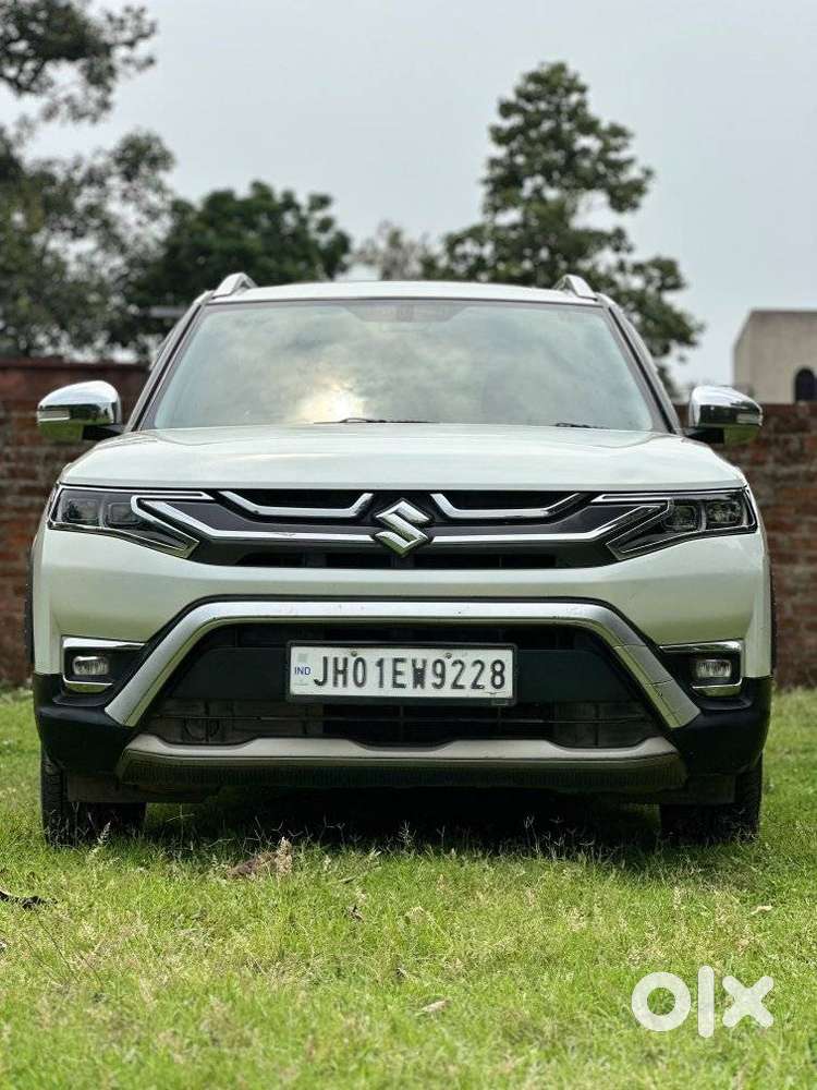 Maruti Suzuki Brezza 1.5 Zxi At Smart Hybrid Dual Tone, 2022, Petrol