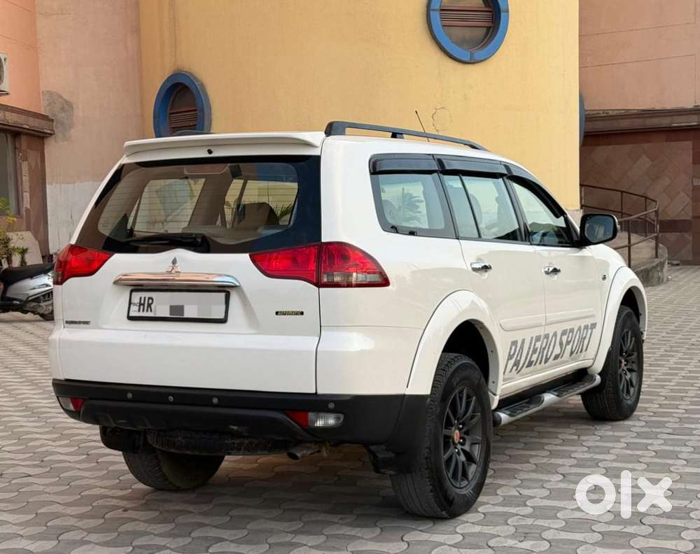 Mitsubishi Pajero Sport 4x2 Automatic, 2015, Diesel