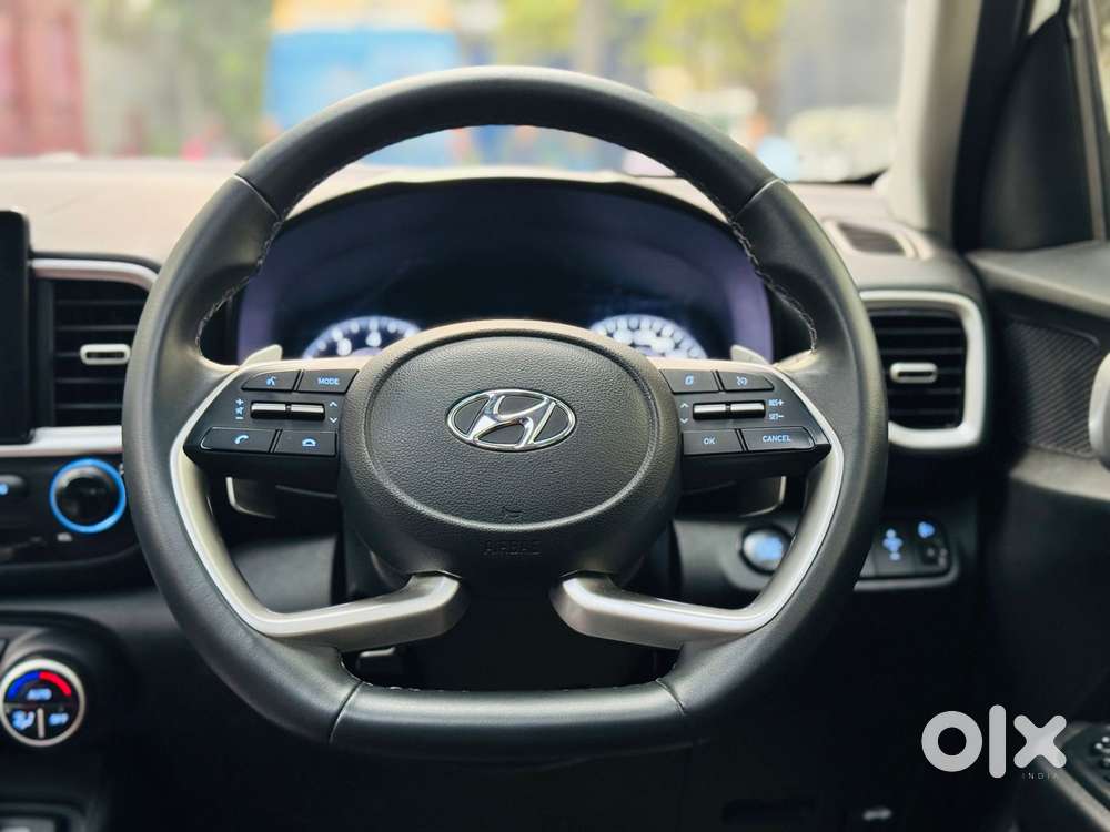 Hyundai Venue Sx Plus Turbo Dct, 2022, Petrol