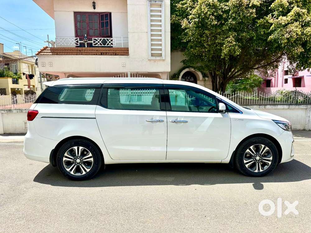 Kia Carnival Prestige, 2021, Diesel