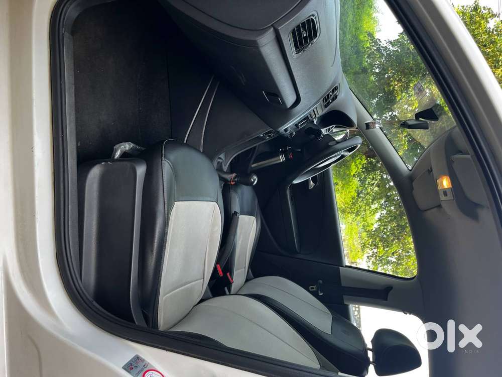 Volkswagen Polo 2017 1.2 Mpi Comfortline Polar White