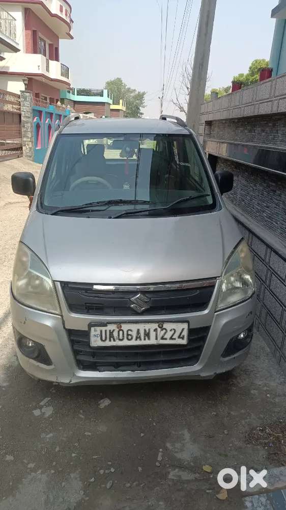 Maruti Suzuki Wagon R Top Model 2017 Petrol Well Maintained