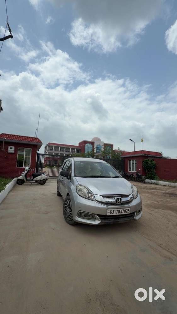 Hyundai Small Car Petrol 2015
