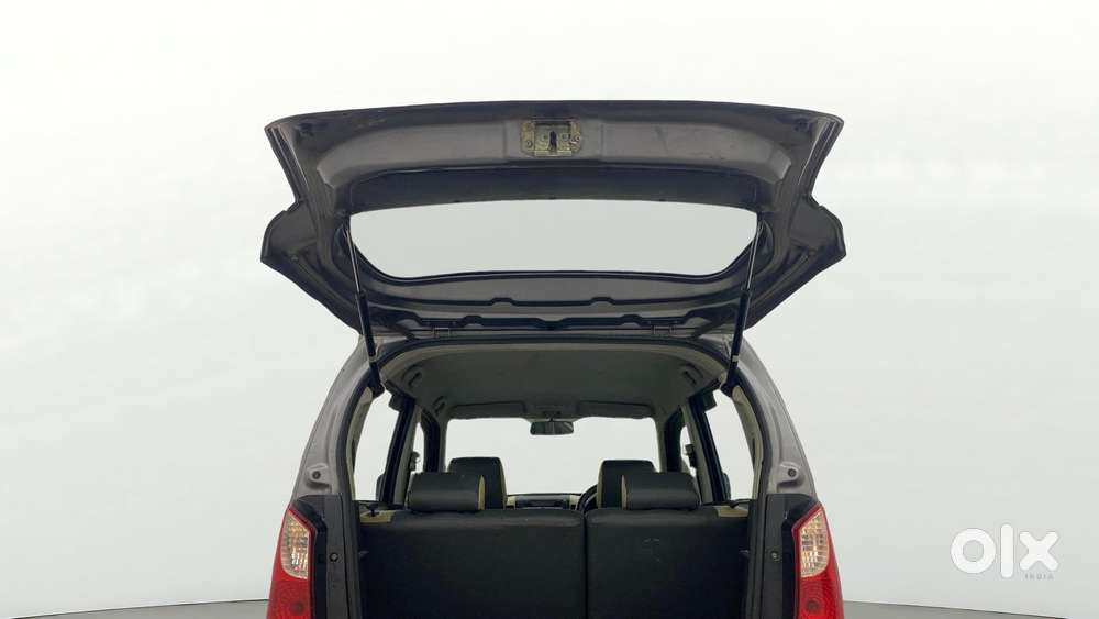 Maruti Suzuki Wagon R 1.0 Vxi, 2018, Petrol