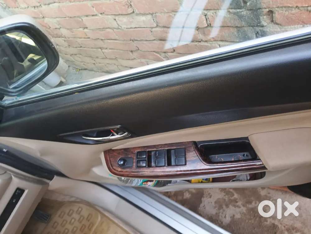 Maruti Suzuki Dzire 2018 Diesel 94000 Km Driven