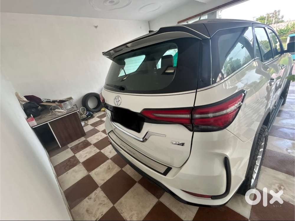 Toyota Fortuner 2021 Diesel Well Maintained
