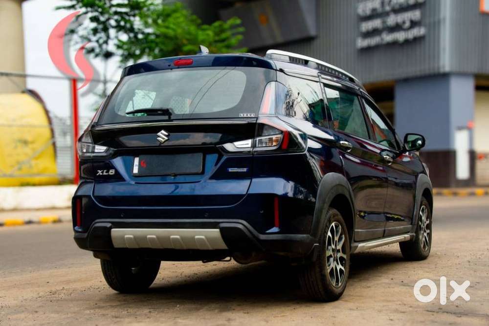 Maruti Suzuki Xl6 1.5 Alpha Mt, 2022, Petrol