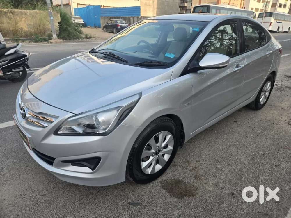 Hyundai Verna Fluidic 1.6 Vtvt Sx, 2016, Petrol
