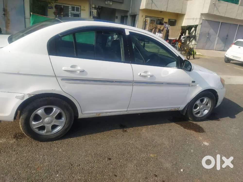 Hyundai Verna 2010 Diesel 150000 Km Driven Passing 2030