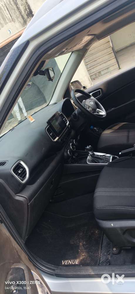 Hyundai Venue Sx+ At, 2020, Petrol