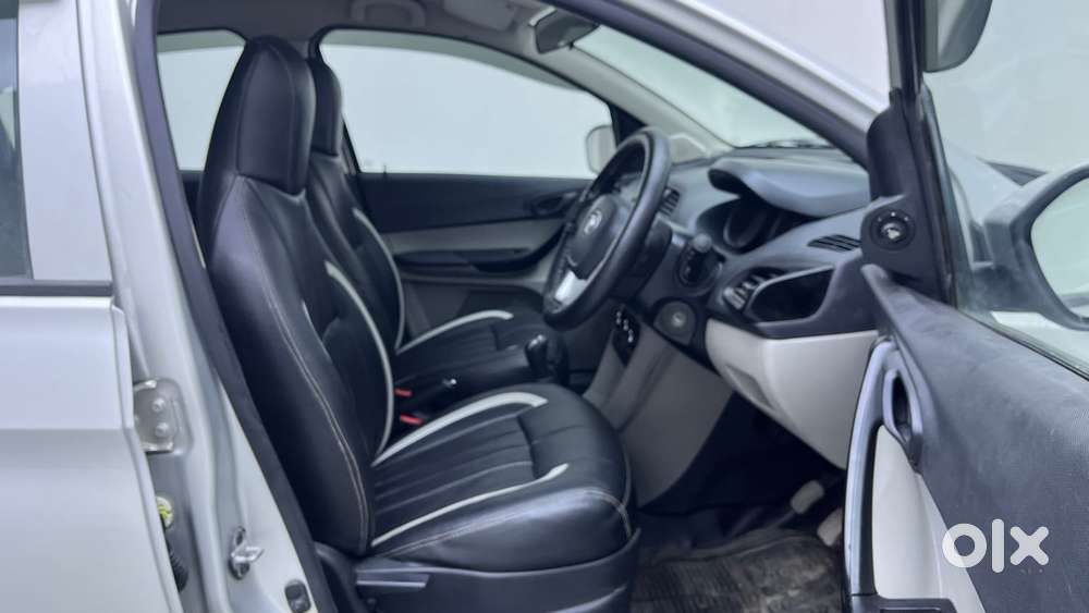 Tata Tiago 1.2 Revotron Xt, 2017, Petrol