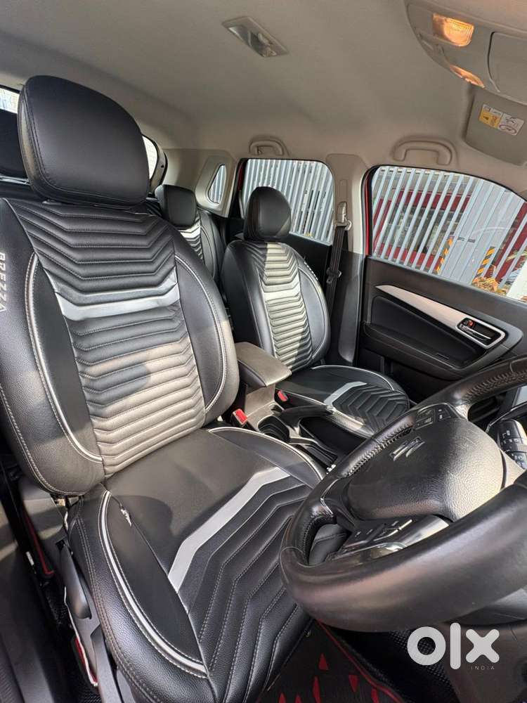 Maruti Suzuki Brezza 1.5 Zxi Smart Hybrid, 2022, Petrol