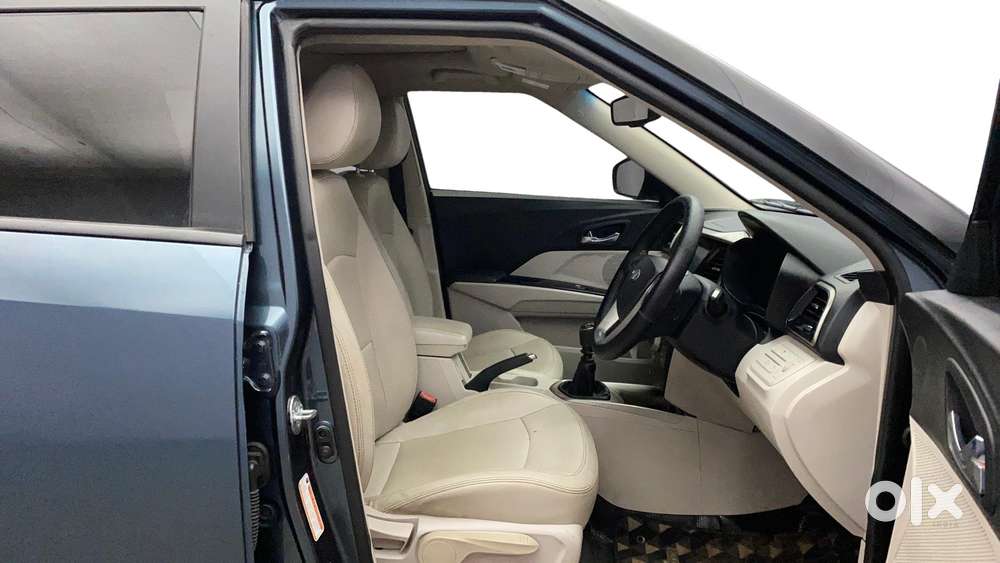 Mahindra Xuv300 W8 Option, 2021, Petrol
