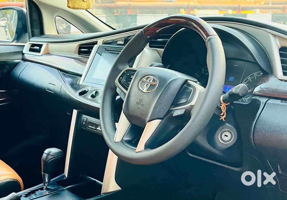 Toyota Innova Crysta [2020-ongoing] 2.7 Gx At 7 Str, 2019, Petrol