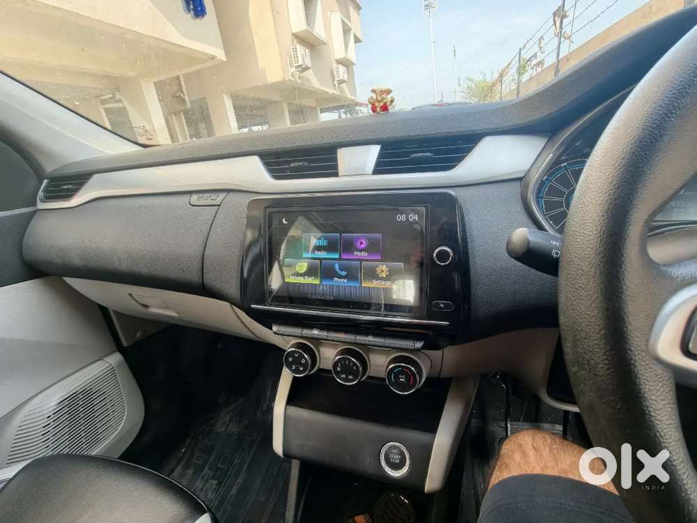 Renault Triber Rxz Manual Petrol Bs6 2021 Model For Sale