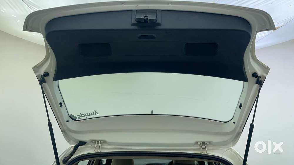 Volkswagen Polo Petrol Trendline 1.2l, 2013, Petrol