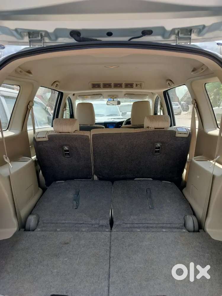Maruti Suzuki Ertiga Zxi 2022